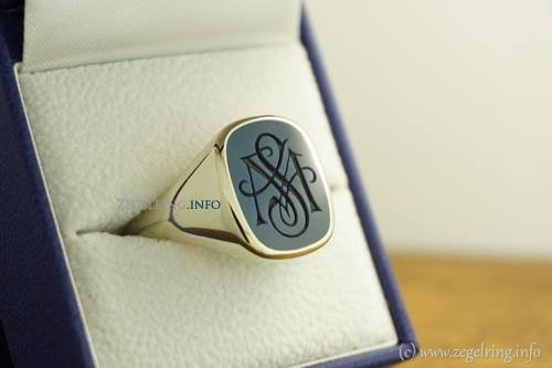 Monogrammen zegelring ring blauwlagensteen witgoud